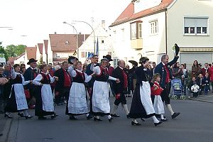 Auftritt der Trachtentanzgruppe