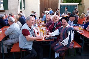 Herr Schäufele im historischen Gewand