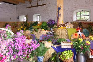 schöner Erntedank-Altar